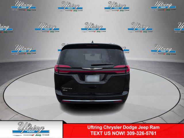 new 2025 Chrysler Pacifica car, priced at $45,685