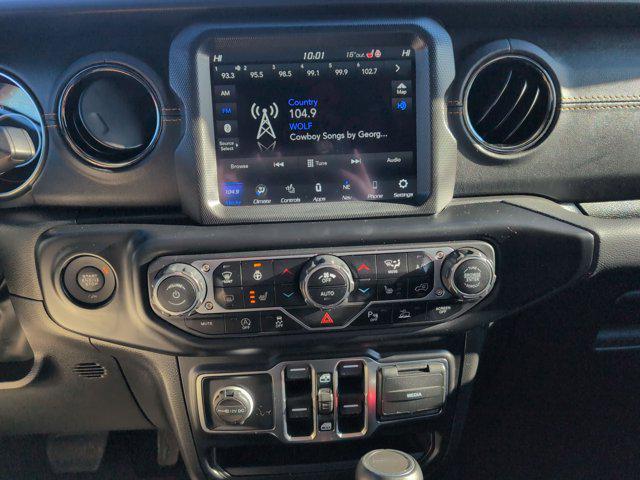 used 2022 Jeep Gladiator car, priced at $37,139