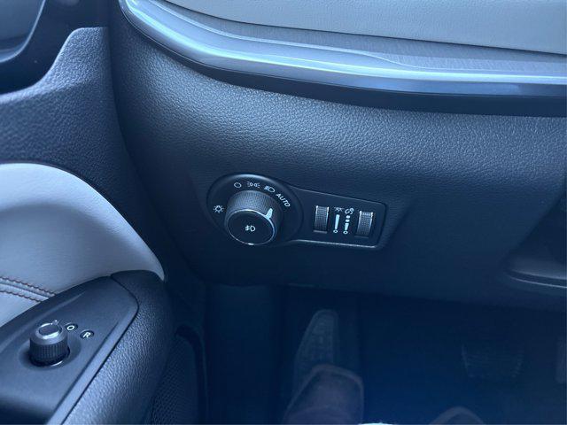 new 2026 Jeep Compass car, priced at $33,578