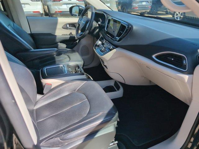 used 2022 Chrysler Pacifica car, priced at $26,962