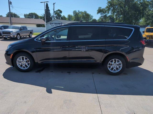 used 2022 Chrysler Pacifica car, priced at $26,962