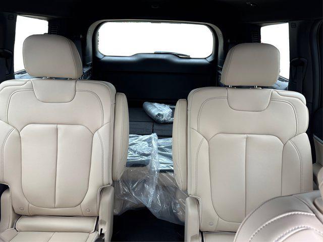 new 2025 Jeep Grand Cherokee L car, priced at $52,437