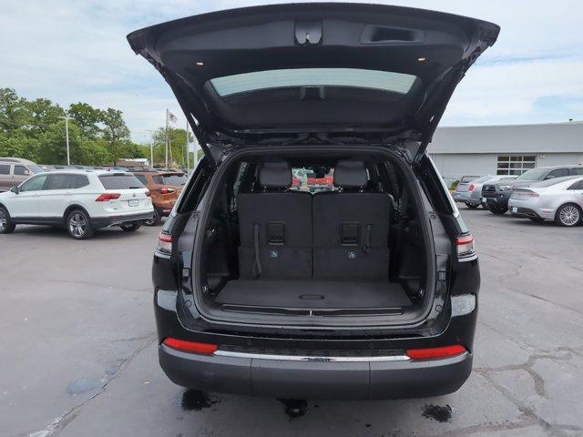 new 2024 Jeep Grand Cherokee L car, priced at $52,122