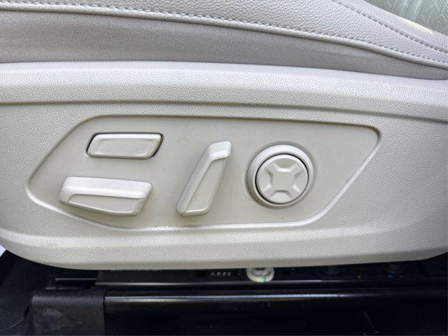 used 2023 Kia Sorento Hybrid car, priced at $34,966