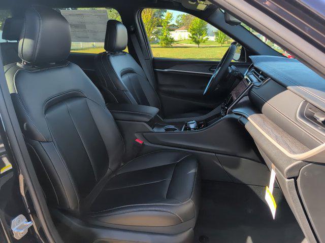 new 2025 Jeep Grand Cherokee L car, priced at $45,405