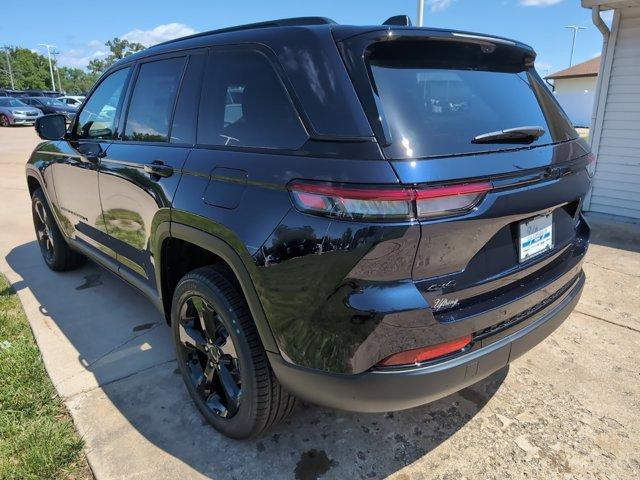 new 2024 Jeep Grand Cherokee car, priced at $51,455