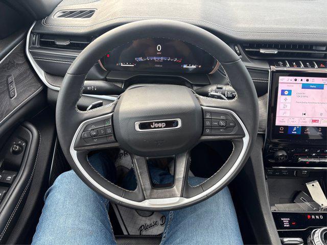 used 2024 Jeep Grand Cherokee car, priced at $38,995