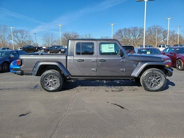 new 2024 Jeep Gladiator car, priced at $49,781