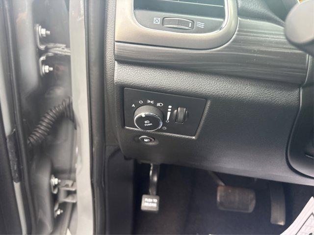 used 2022 Jeep Grand Cherokee car, priced at $25,383