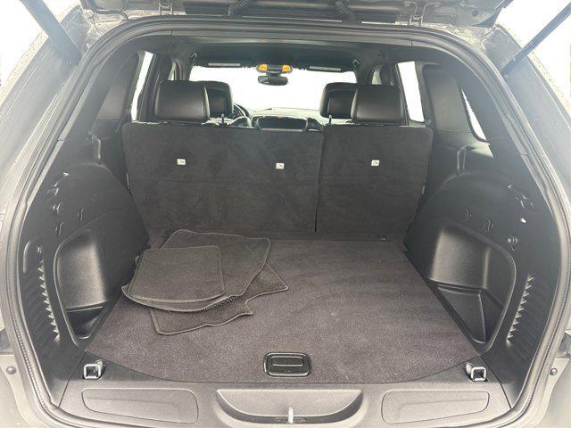 used 2022 Jeep Grand Cherokee car, priced at $25,383