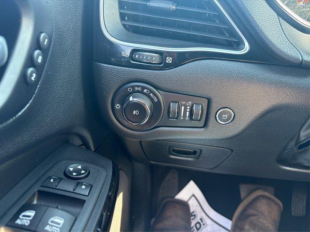 used 2023 Jeep Cherokee car, priced at $26,998