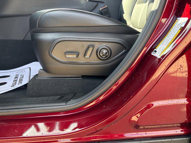 new 2025 Jeep Grand Cherokee car, priced at $46,930