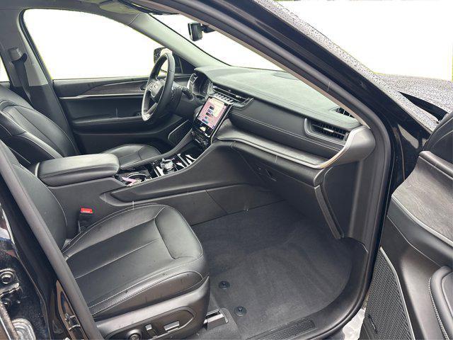 used 2022 Jeep Grand Cherokee car, priced at $36,539