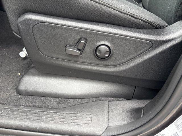 new 2025 Ram 1500 car, priced at $49,577