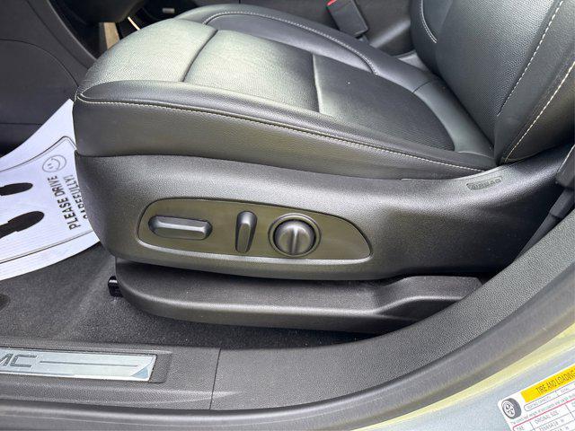 used 2023 GMC Acadia car, priced at $38,915