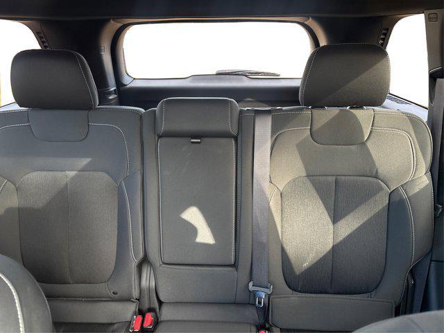 used 2024 Jeep Grand Cherokee car, priced at $34,995