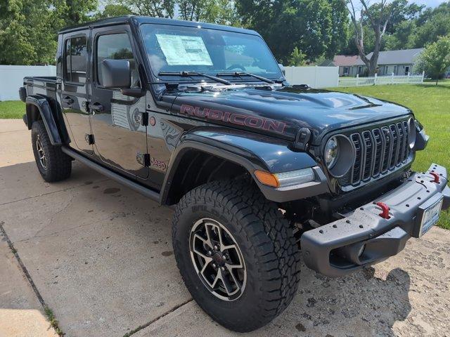 new 2024 Jeep Gladiator car, priced at $63,396