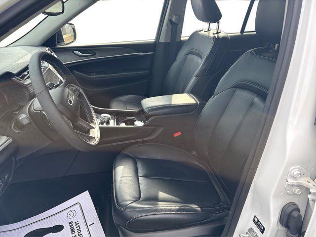 used 2023 Jeep Grand Cherokee car, priced at $34,885