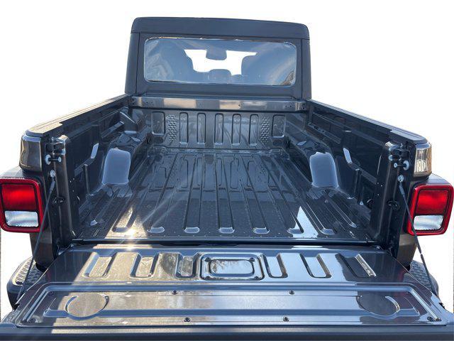 new 2026 Jeep Gladiator car, priced at $43,157