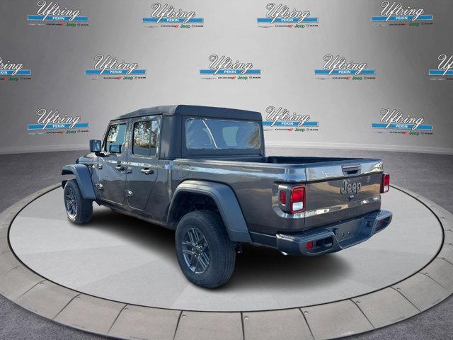 new 2026 Jeep Gladiator car, priced at $43,157