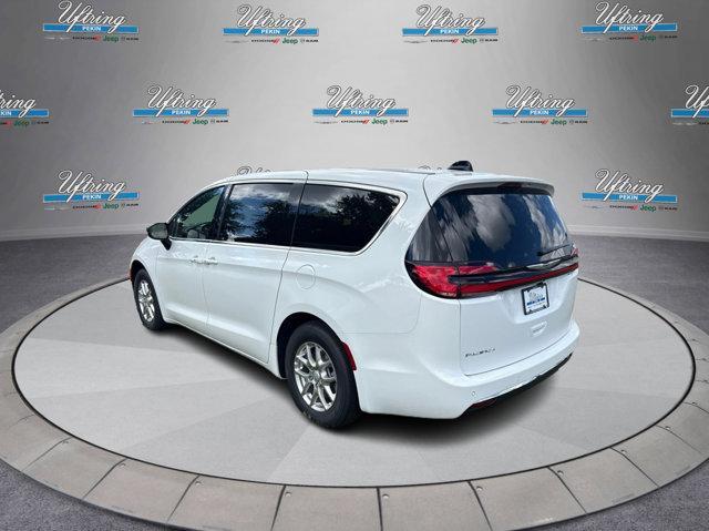 new 2026 Chrysler Pacifica car, priced at $39,905