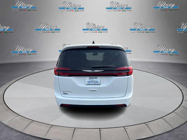 new 2025 Chrysler Pacifica car, priced at $38,725