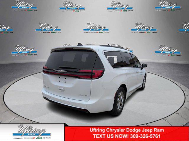 used 2023 Chrysler Pacifica car, priced at $32,812