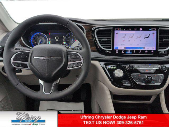 used 2023 Chrysler Pacifica car, priced at $32,812