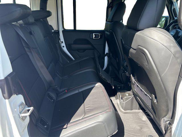 new 2025 Jeep Gladiator car, priced at $56,165