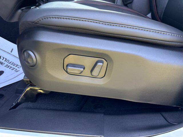new 2025 Jeep Gladiator car, priced at $56,165