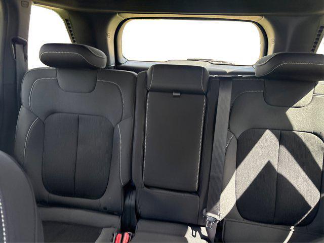 new 2025 Jeep Grand Cherokee car, priced at $39,965