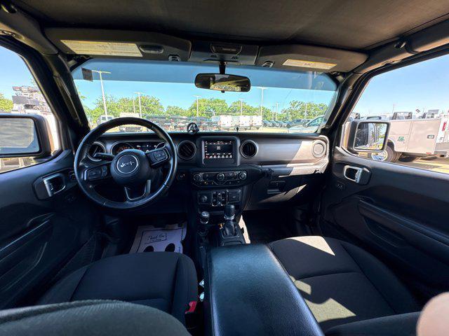 used 2021 Jeep Gladiator car, priced at $30,927