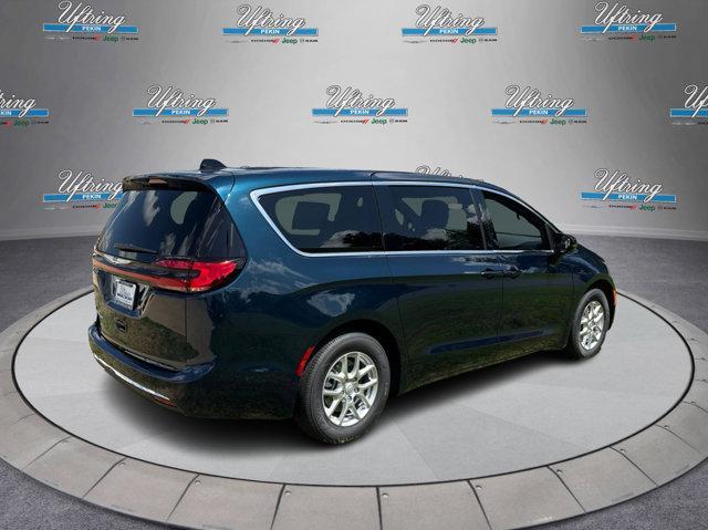 new 2025 Chrysler Pacifica car, priced at $42,115