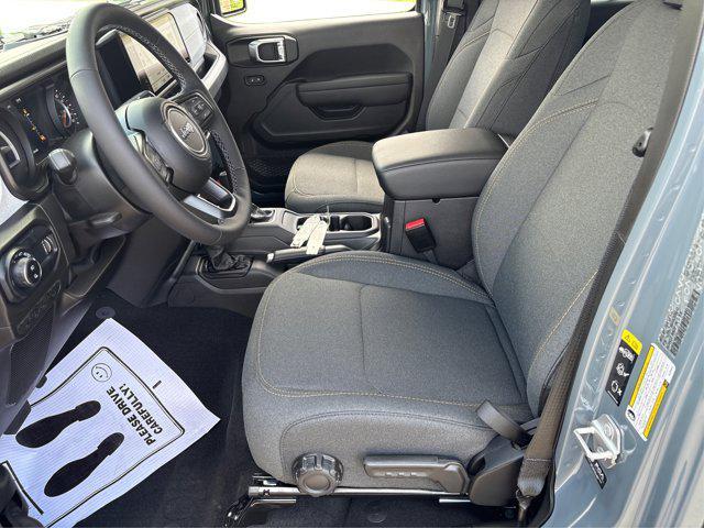 new 2025 Jeep Gladiator car, priced at $45,630