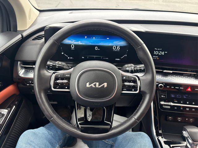 used 2024 Kia Carnival car, priced at $43,614