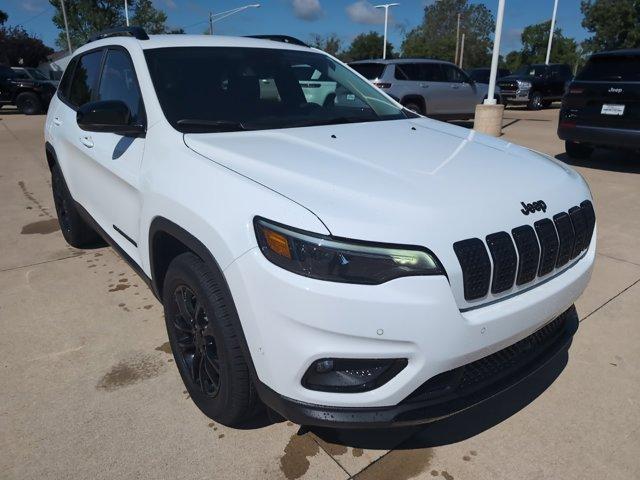 used 2023 Jeep Cherokee car, priced at $30,821