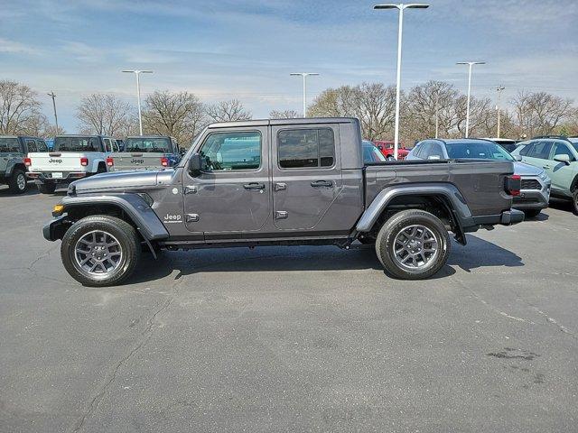 used 2020 Jeep Gladiator car, priced at $35,046