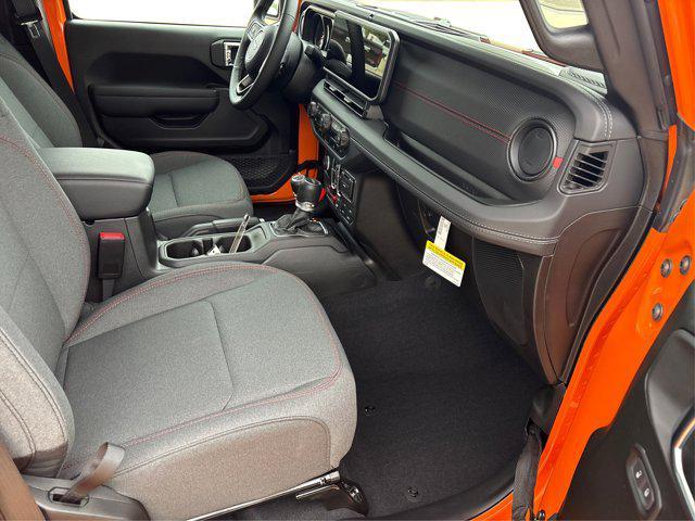 new 2025 Jeep Gladiator car, priced at $52,775