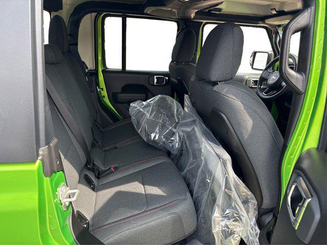new 2025 Jeep Gladiator car, priced at $47,635