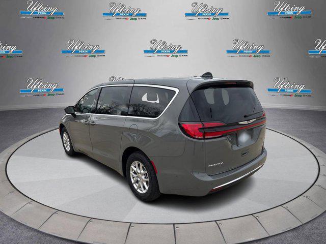 new 2025 Chrysler Pacifica car, priced at $43,565