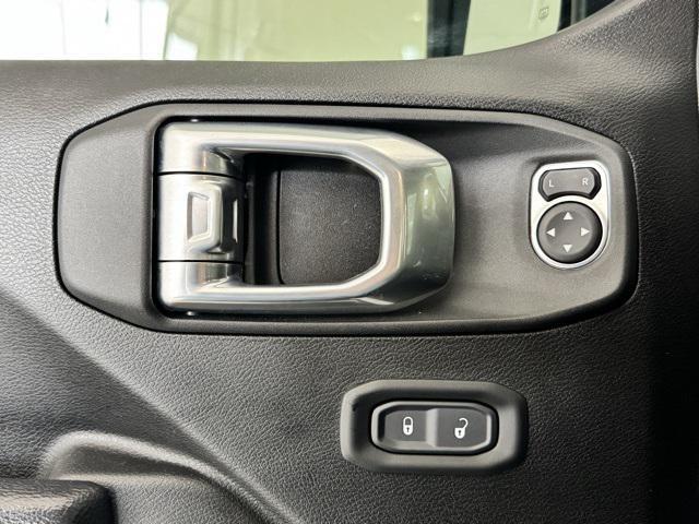 used 2022 Jeep Wrangler Unlimited car, priced at $39,250