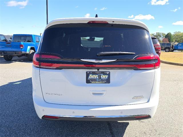 new 2026 Chrysler Pacifica car, priced at $43,197