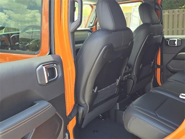 new 2025 Jeep Wrangler car, priced at $58,443