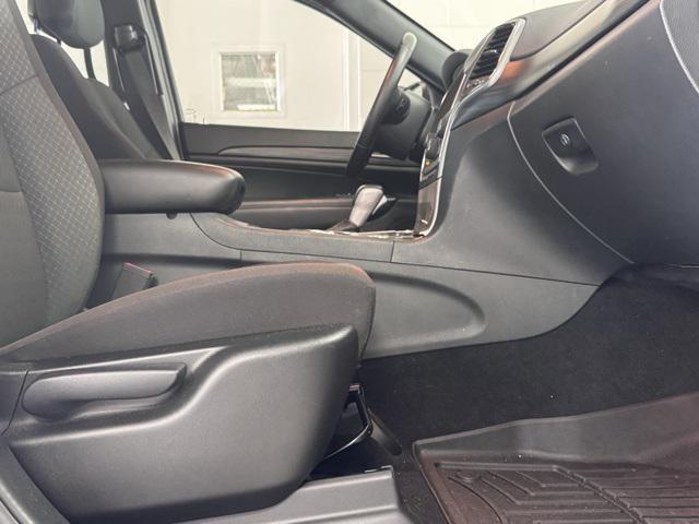 used 2020 Jeep Grand Cherokee car, priced at $21,500