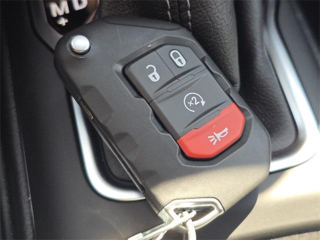 new 2025 Jeep Gladiator car, priced at $46,239