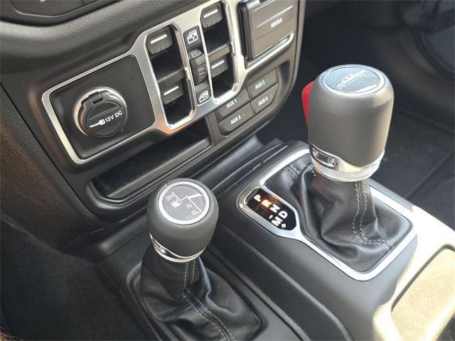 new 2025 Jeep Gladiator car, priced at $46,239