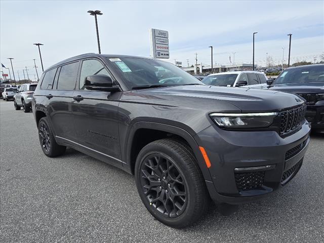 new 2025 Jeep Grand Cherokee L car, priced at $68,555