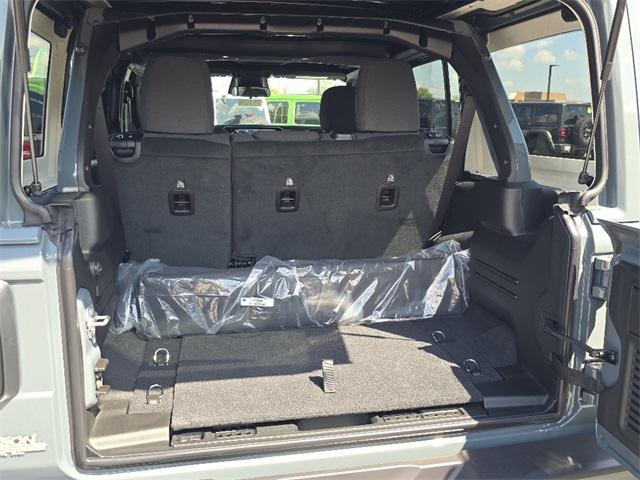 new 2025 Jeep Wrangler car, priced at $55,529