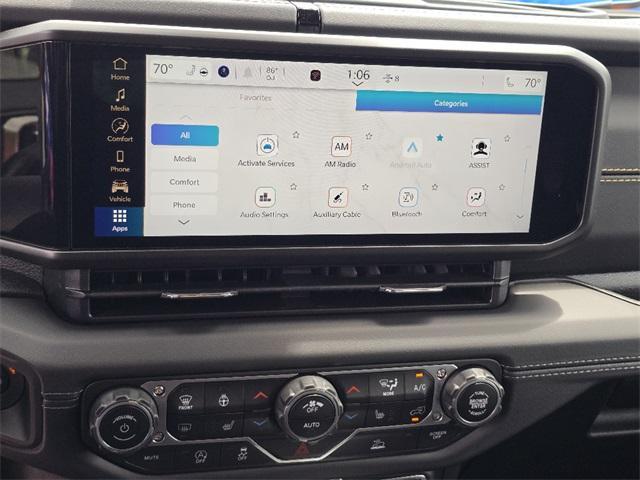 new 2025 Jeep Gladiator car, priced at $46,844