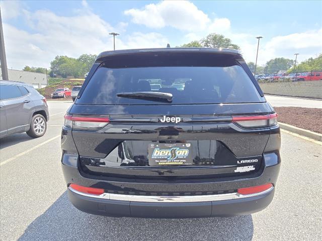 new 2025 Jeep Grand Cherokee car, priced at $40,129